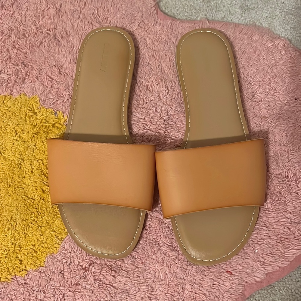 Old navy sandals